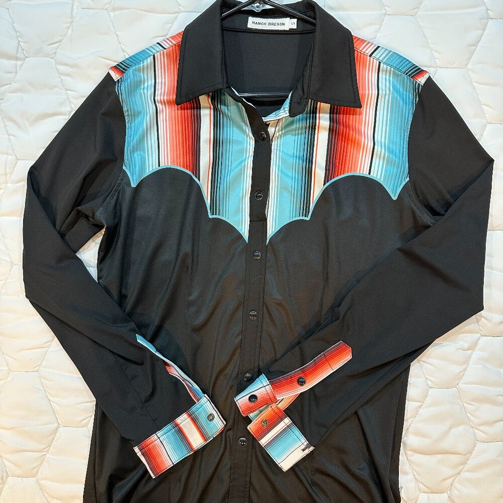 Ranch Dress'n shirt small